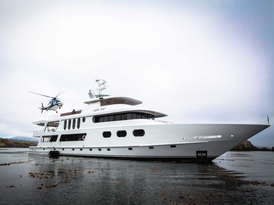 Yacht LEIGHT STAR, SUN COAST MARINE CHARTERWORLD Luxury Superyacht